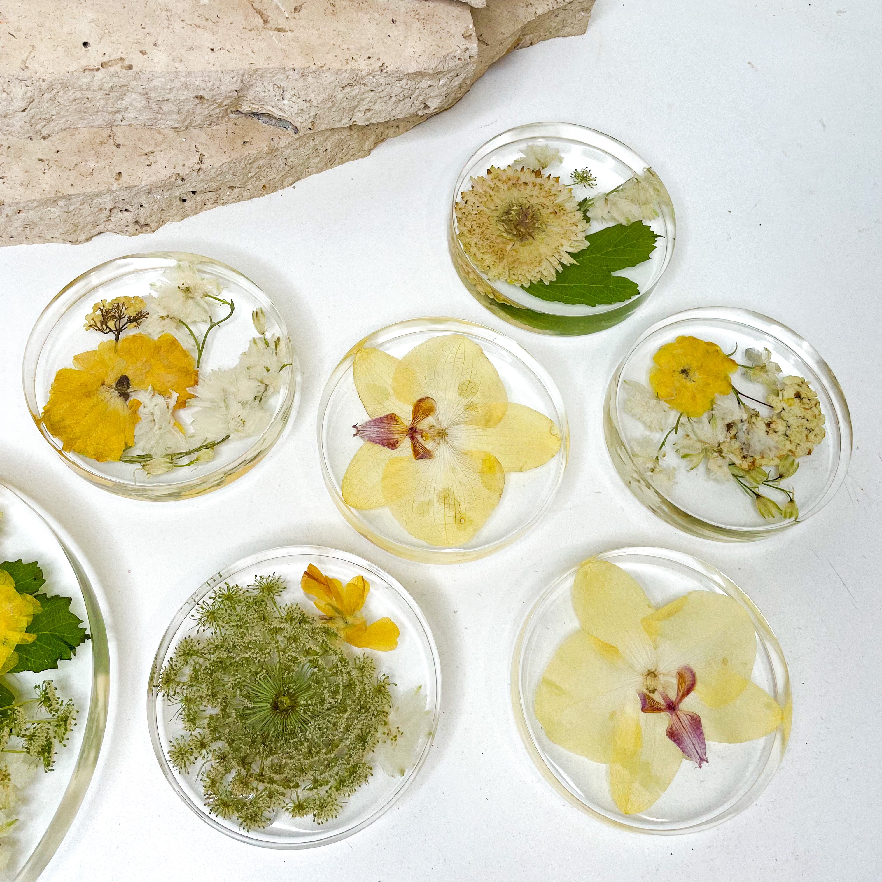 preserved-flowers-round-resin-coaster-set-6 - wedding bouquet - yellow orchids green
