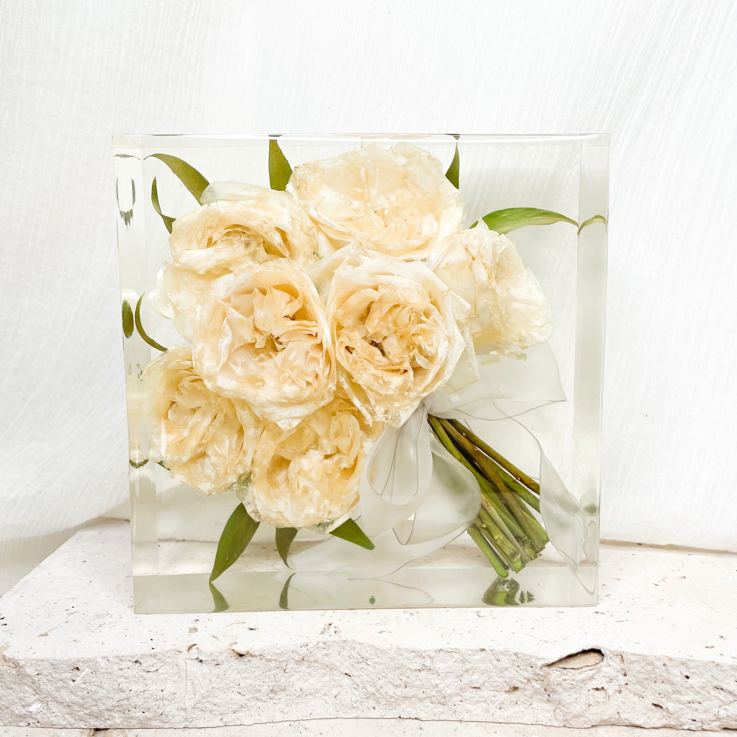 Preserved Flowers Resin Square - Large