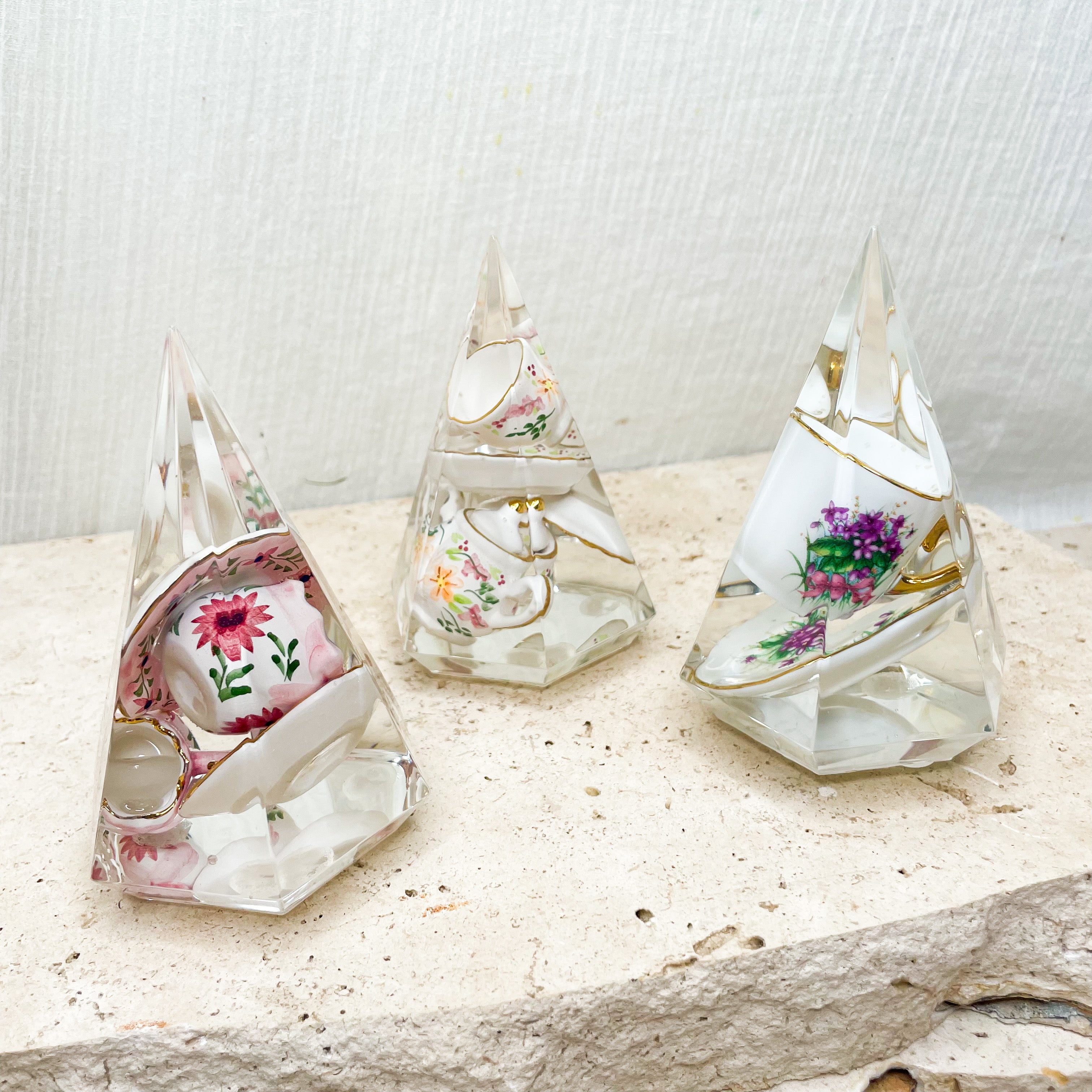 Preserved memorial flowers resin ring holder keepsake