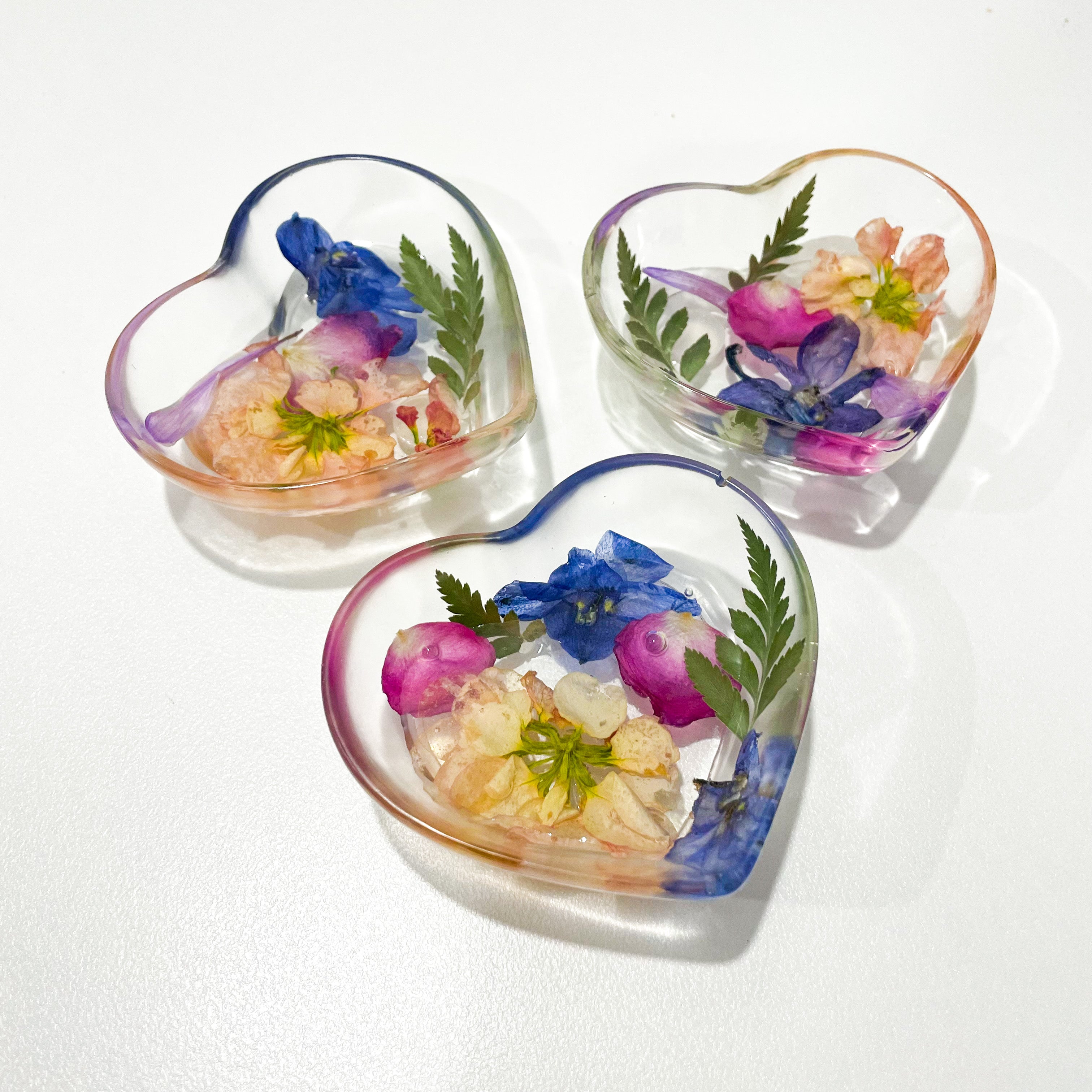 preserved-flowers-resin-heart-bowl- square ring dish - wedding bouquet