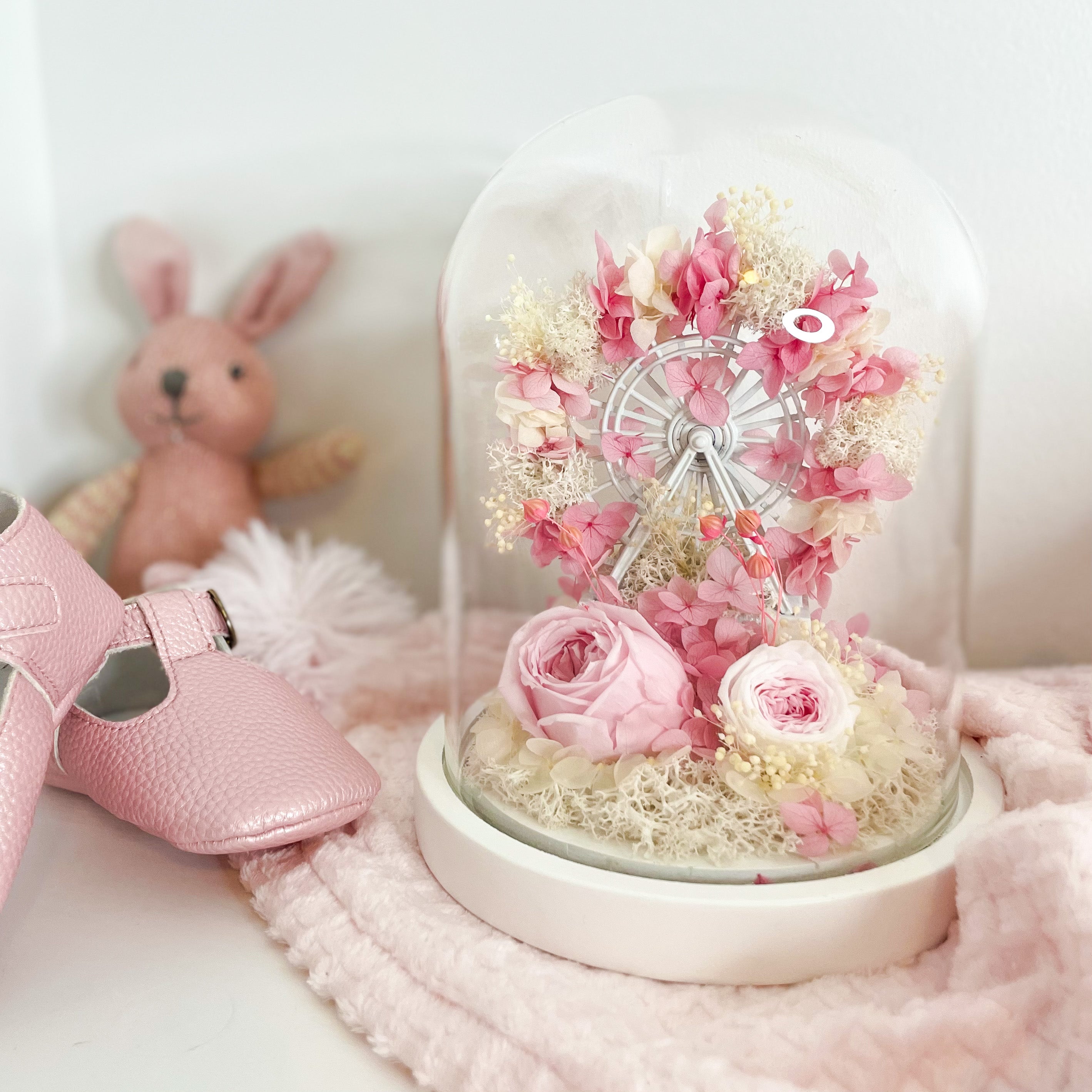 Ferris Wheel Light Up Dome - Pink