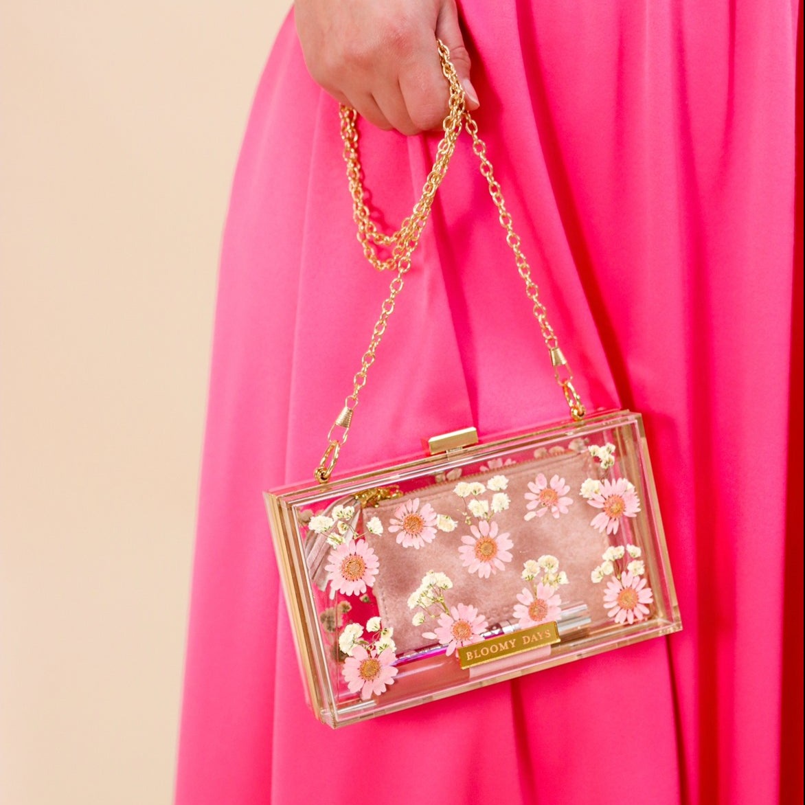 Floral Daisy Clutch
