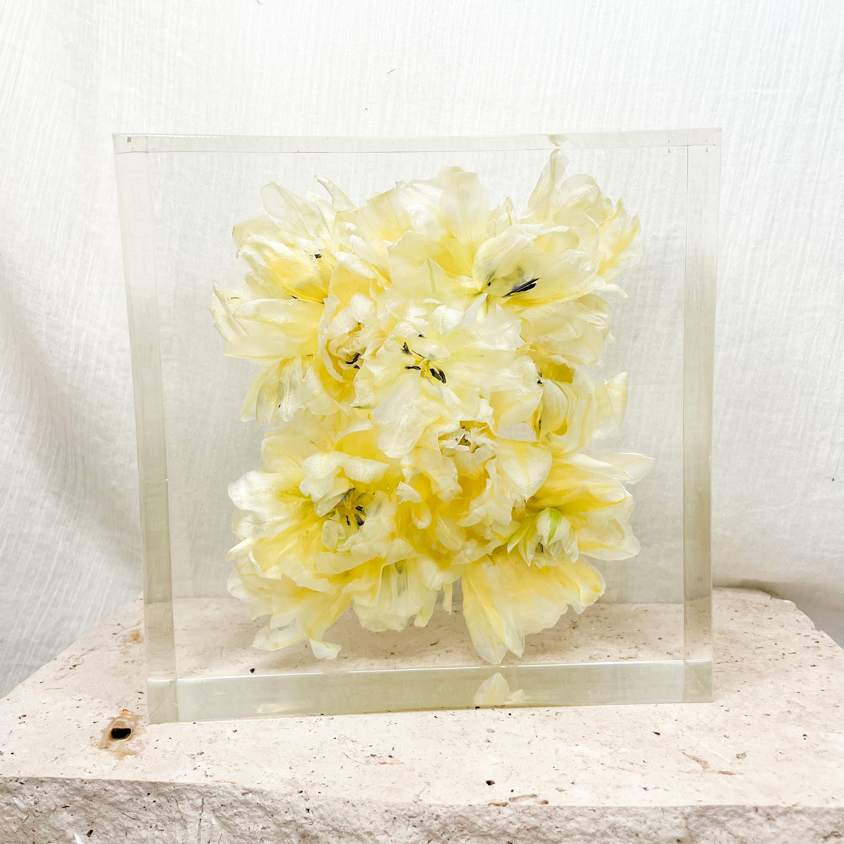 preserved-flowers-resin-square-large - wedding bouquet - resin block - yellow tulips