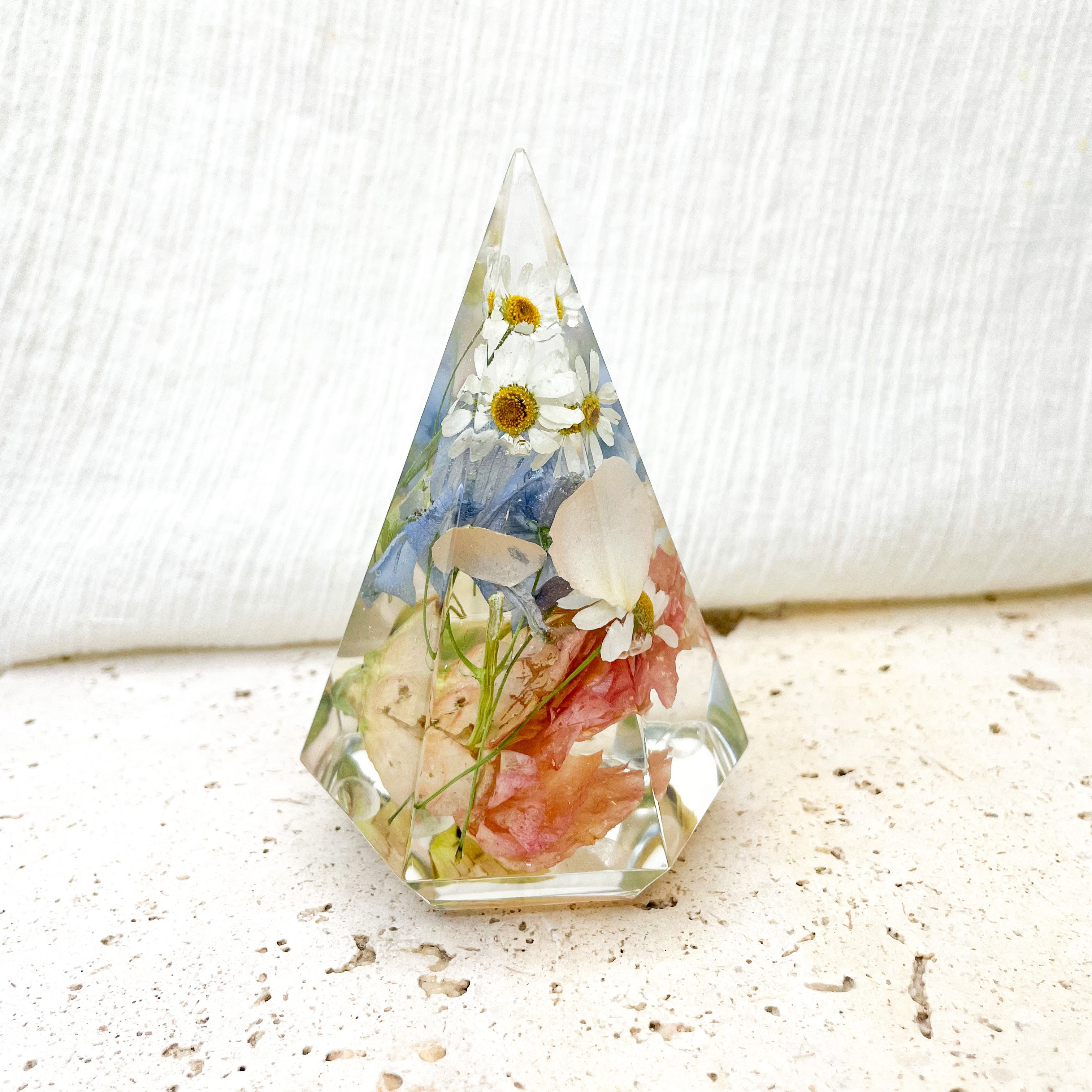 Preserved wedding flower bouquet resin ring holder