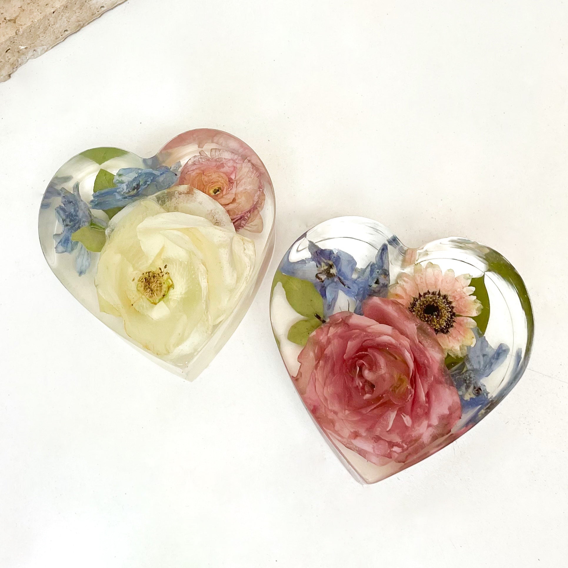 Preserved Flowers Resin Heart - Medium