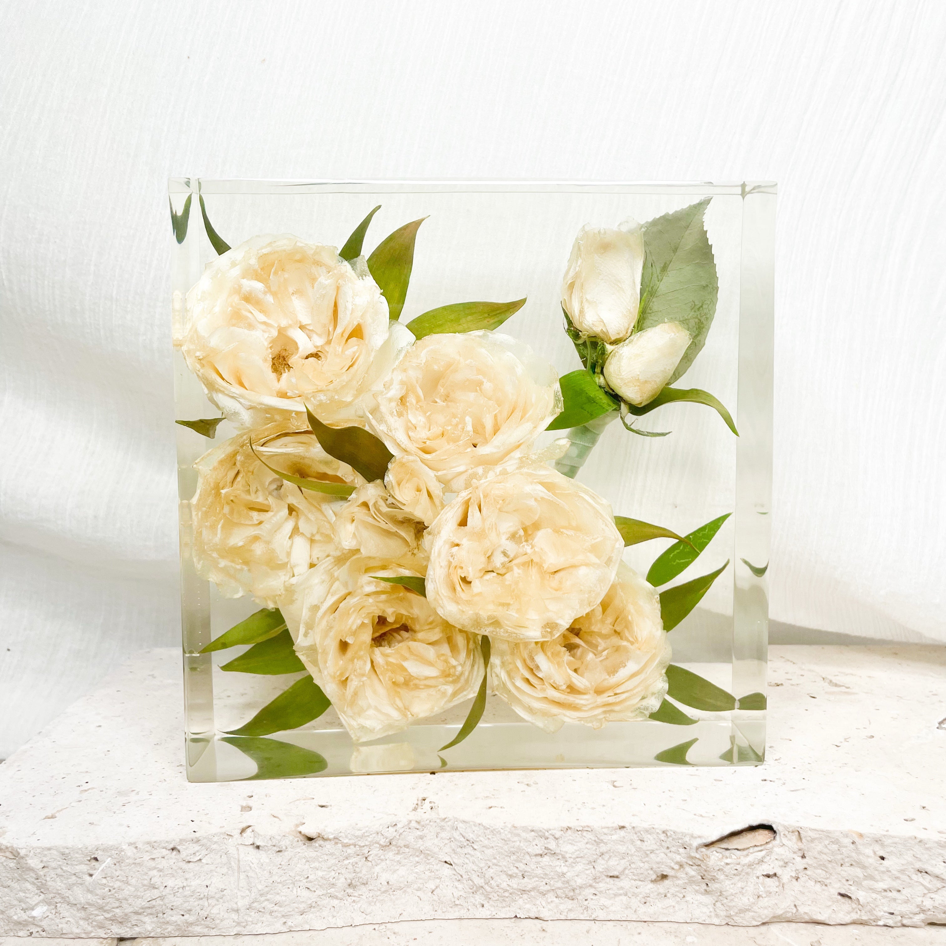Preserved Flowers Resin Square - Large