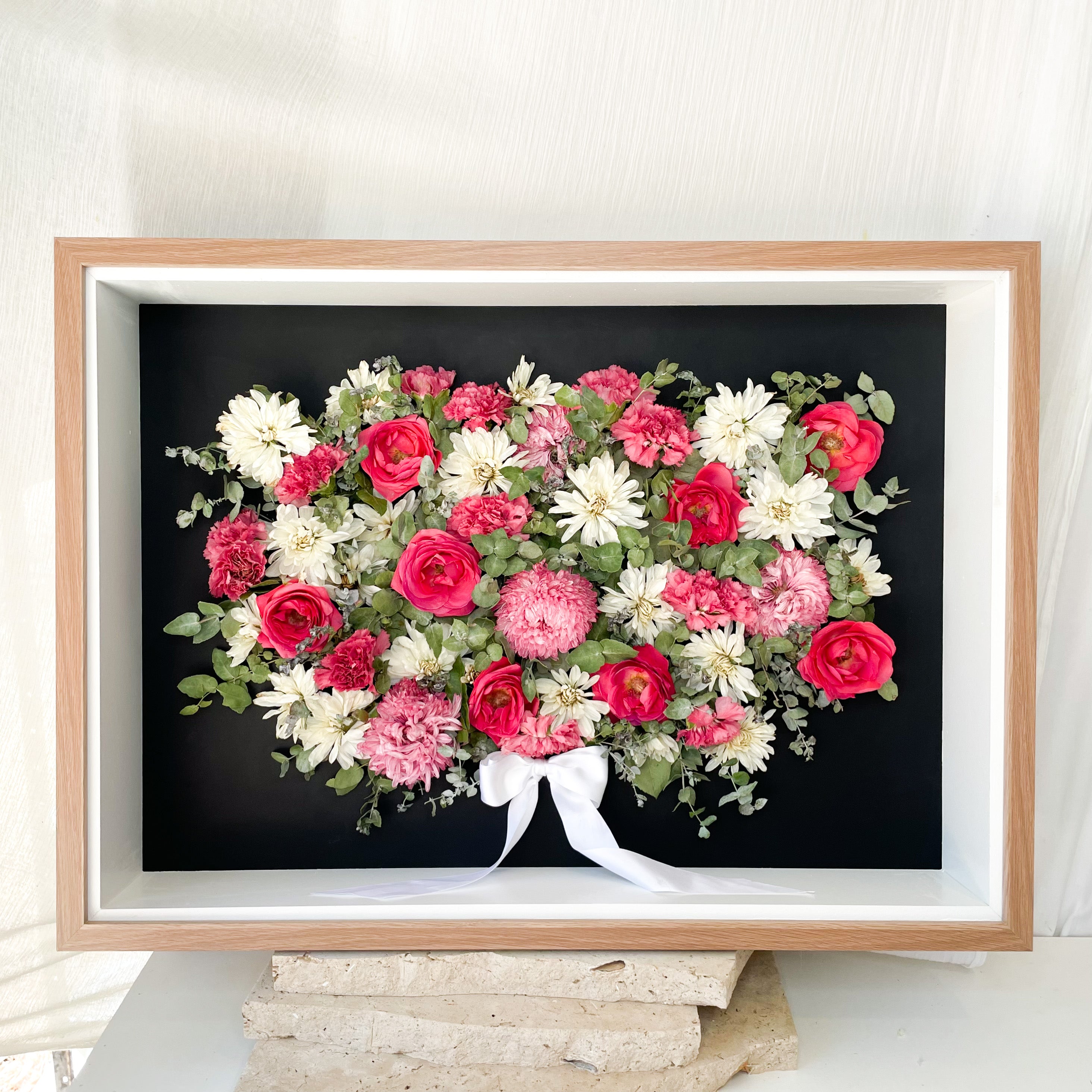 custom-flower-framing-3d-shadow-box
Preserved red white green pink rose chrysanthemum wedding bouquet set in 50x70cm 3d oak frame black matboard