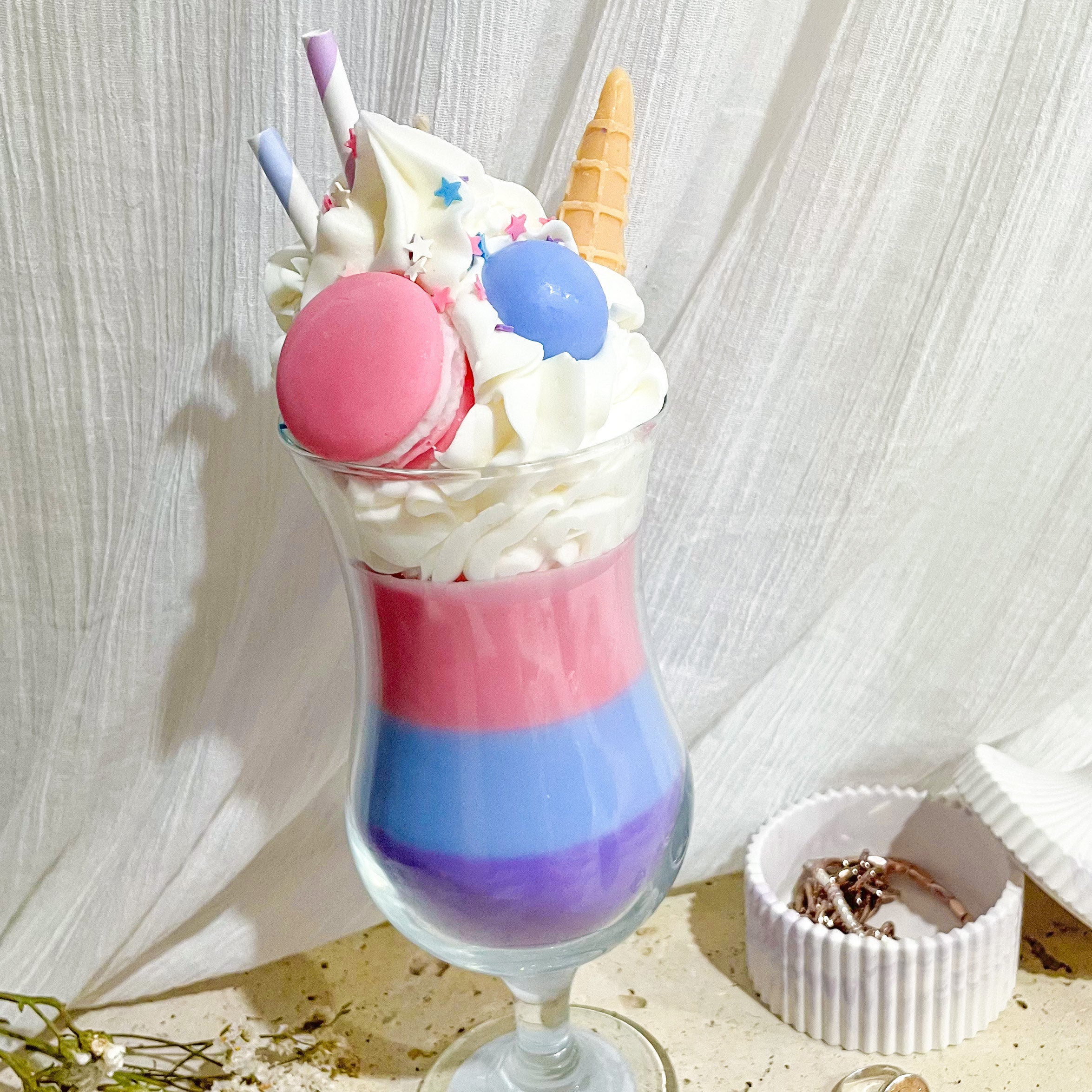 bubble gum dessert candle