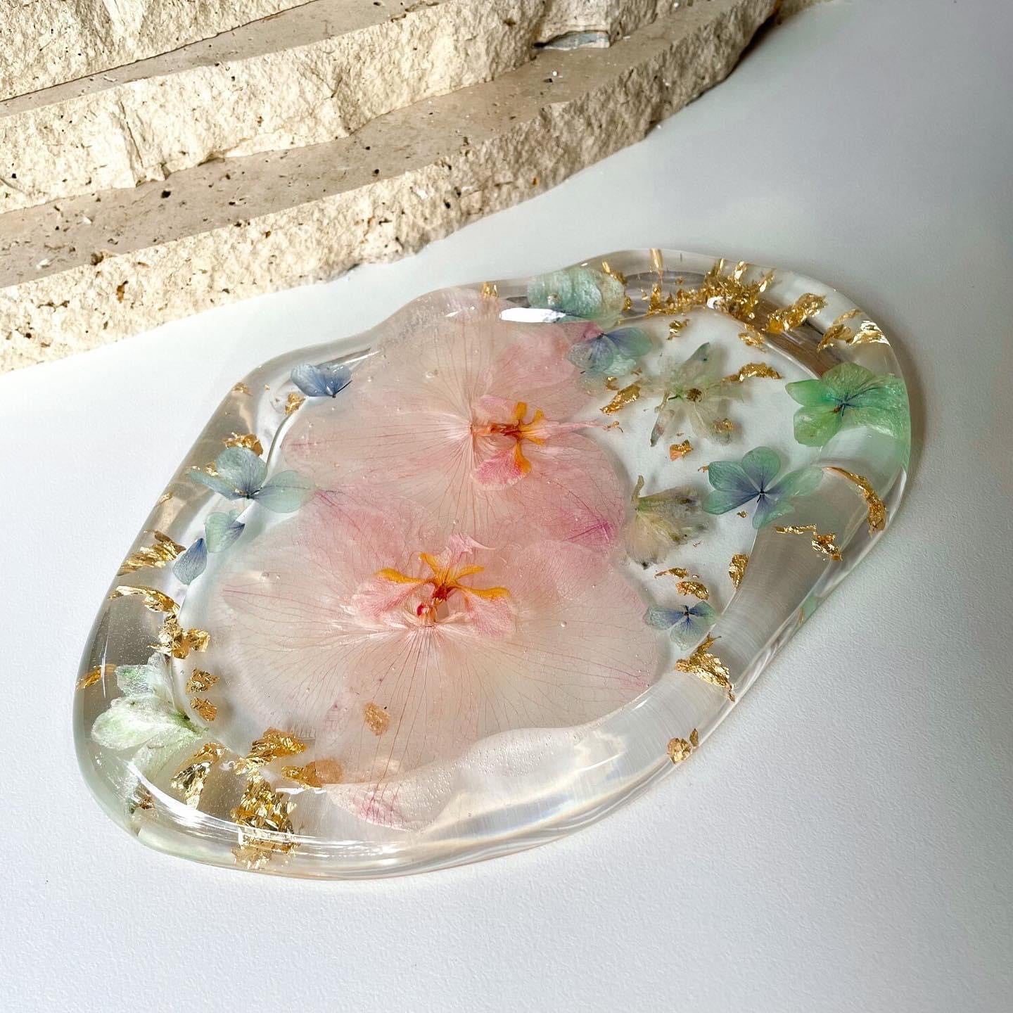 Resin on sale trinket dish