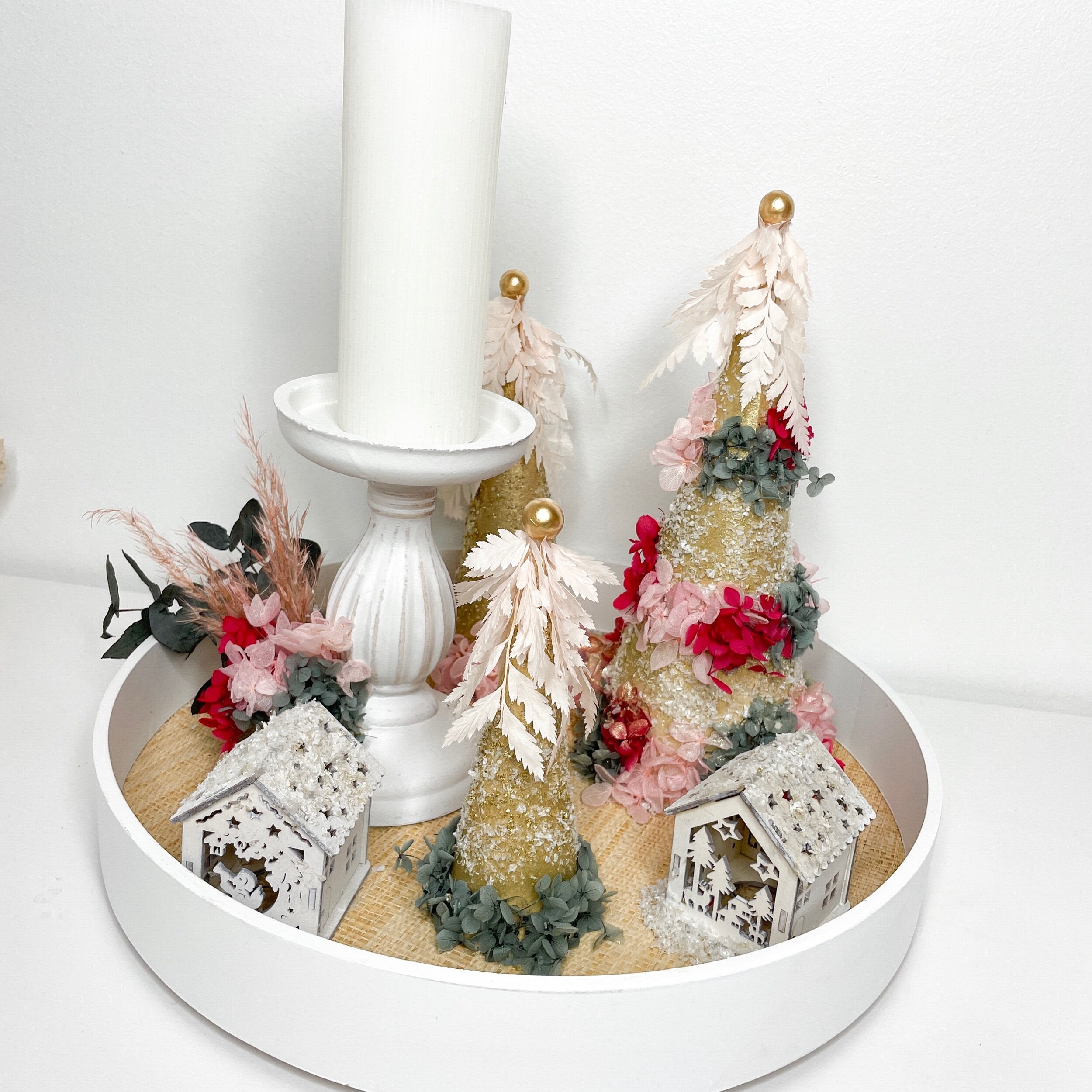 Prancer Christmas Centrepiece
