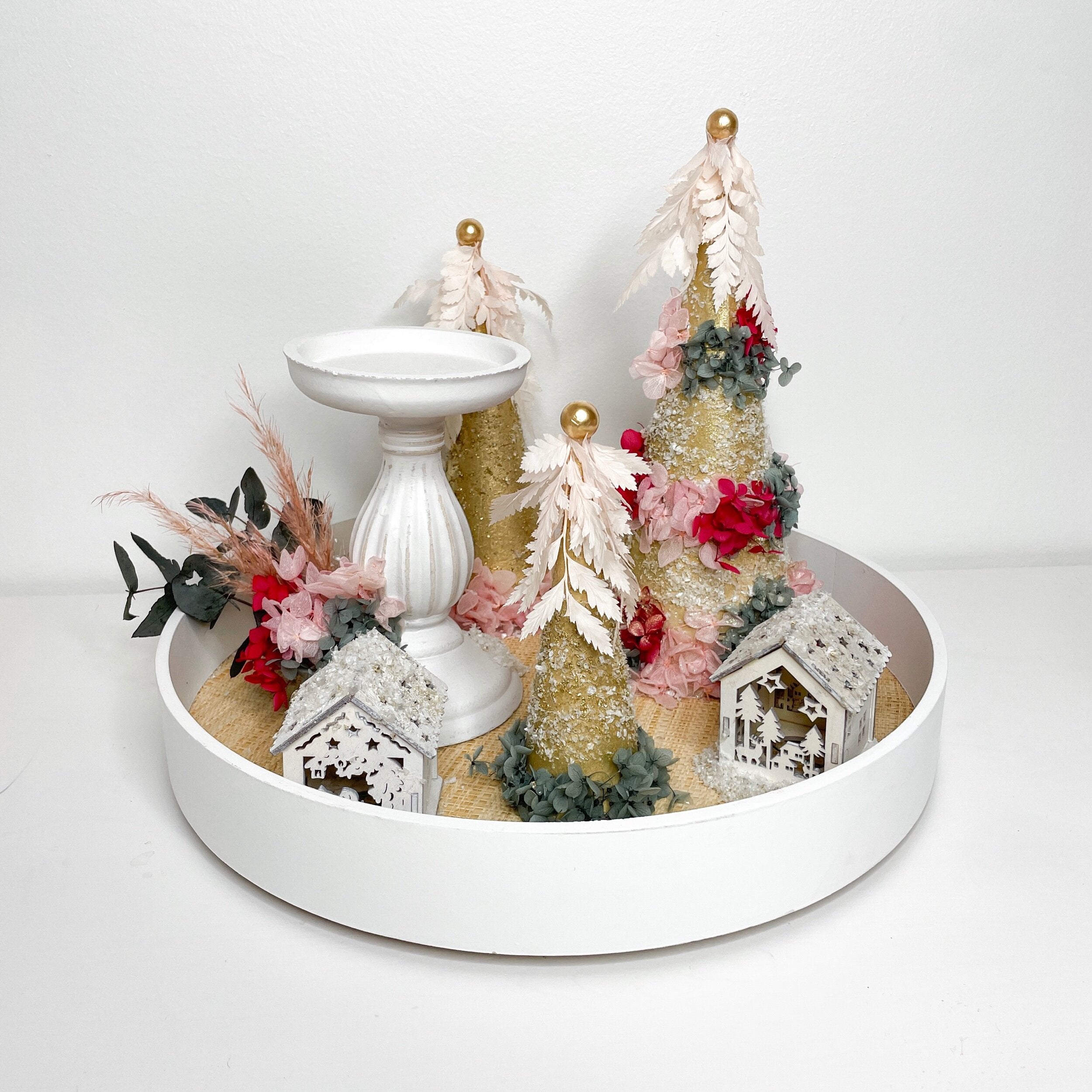 Prancer Christmas Centrepiece