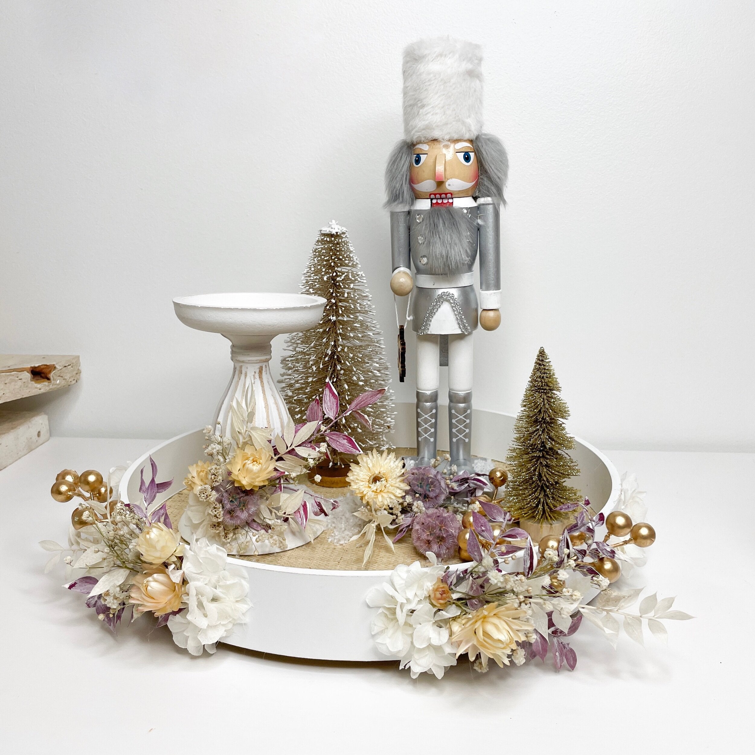 Vixen Christmas Centrepiece
