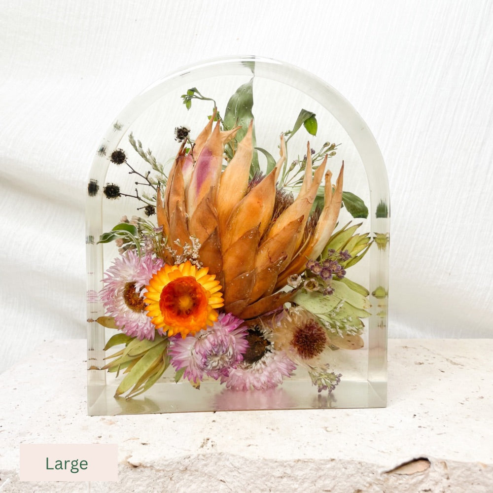 Preserved Flowers Resin Arches