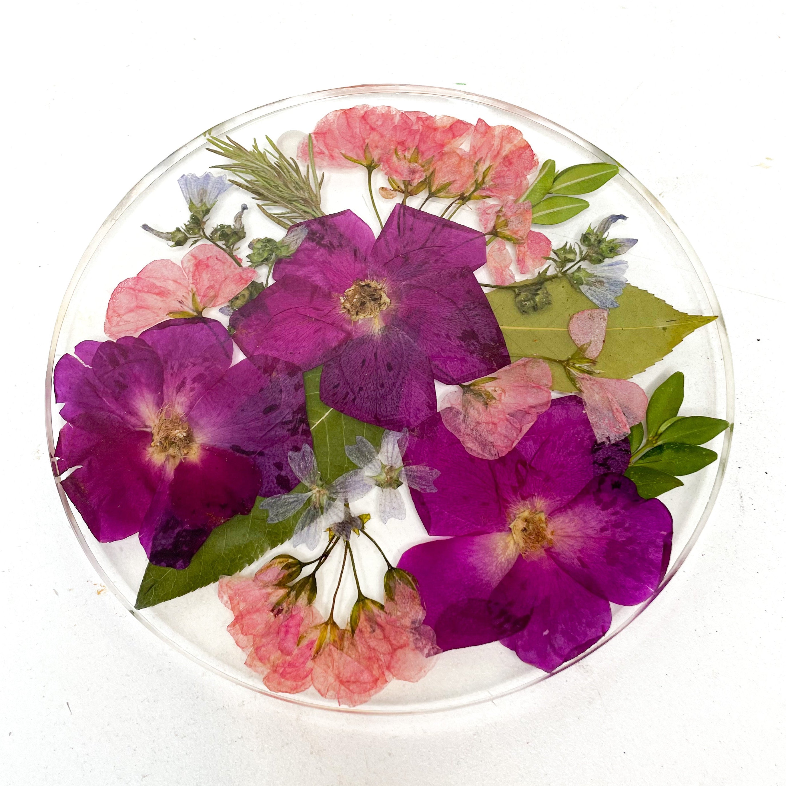 Preserved Flowers Resin Round Tray