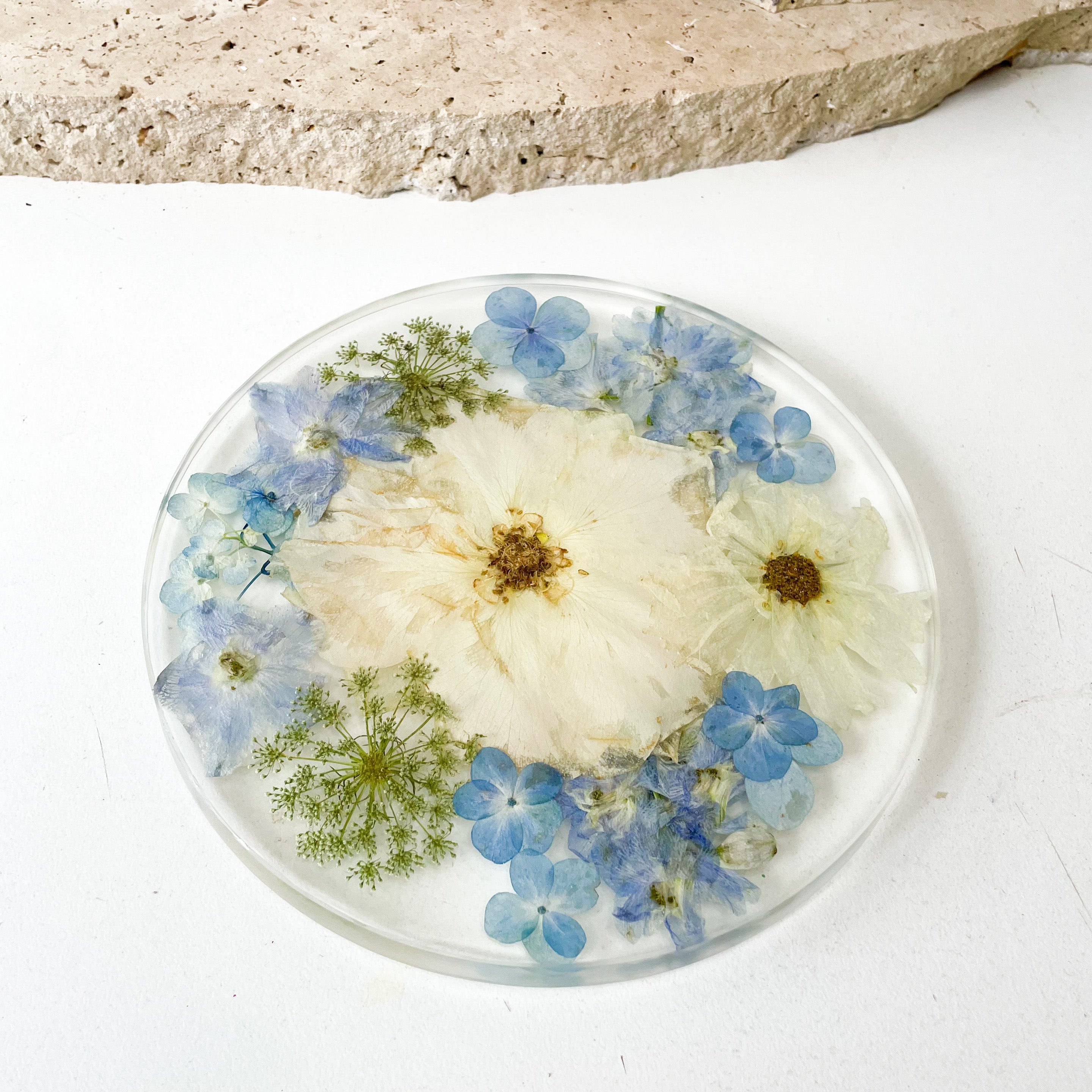 Preserved Flowers Resin Round Tray