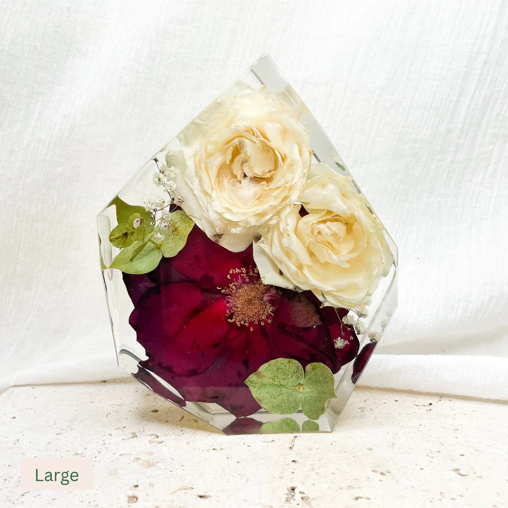 Preserved Flowers Resin Gem Shape
