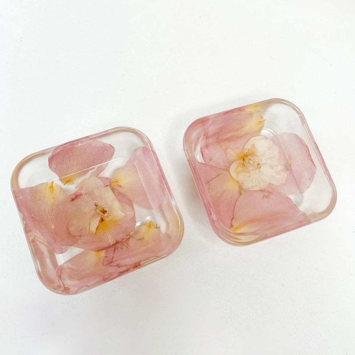 Preserved Flowers Resin Ring Dish - Small